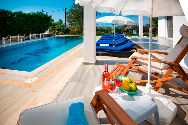 Villa İbiza, Ölüdeniz Bölgesinde 4 Odalı, Şömineli Lüks Villa 3