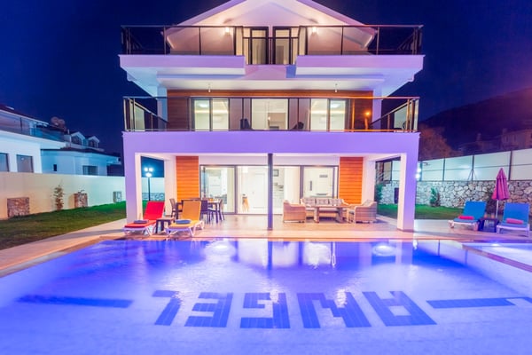Villa Sihir, Doğa İçerisinde, Çocuk Havuzlu, Lüks Villa 3