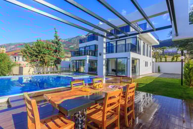 Villa Kozy, Fethiye Bölgesinde, 5 Odalı, İki Havuzlu 2