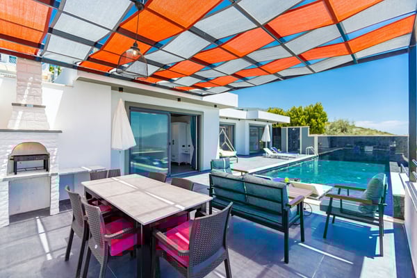 Villa Pax-2, Kalkan Bölgesinde, 4 Kişilik, Korunaklı Havuzlu ve Jakuzili 3
