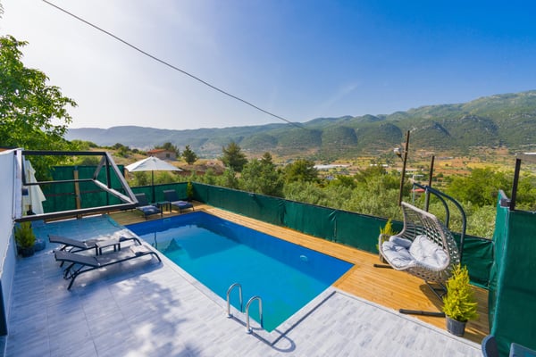 Villa Petra-1, İki Odalı, Korunaklı ve Jakuzili 3