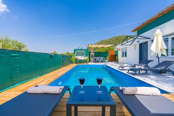 Villa Petra-1, Kalkan Bölgesinde, İki Odalı, Korunaklı ve Jakuzili Villa 3