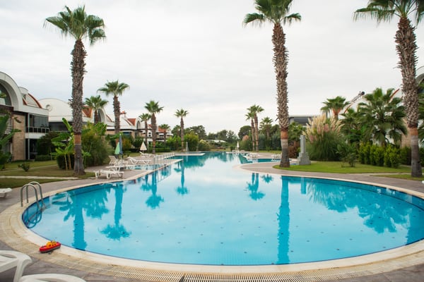 Villa Brigitte, Belek'te, Ortak Havuzlu, 4 Odalı, 7 Kişilik Lüks Apart 2