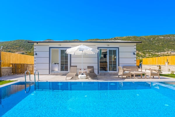Villa Petra-2, Kalkan Bölgesinde, İki Odalı, Korunaklı ve Jakuzili Villa 1