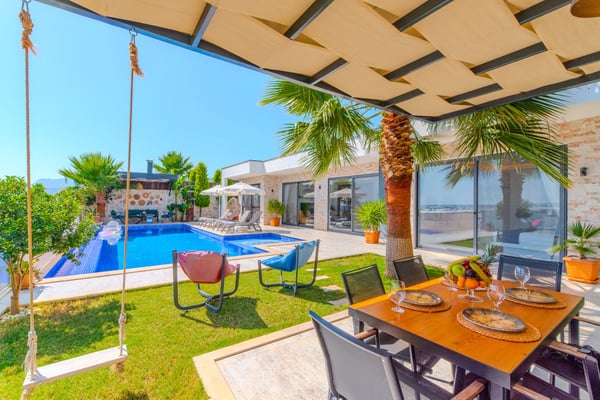 Villa Rosalinda, Kalkan Bölgesinde, İki Odalı, Jakuzili, Doğa İçinde Villa 1
