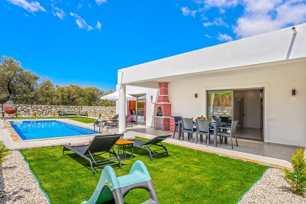 Villa South, Kalkan Bölgesinde, İki Odalı, Özel Havuzlu, Korunaklı Villa 3