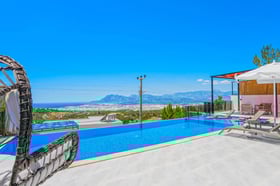 Villa Eleni, Kalkan Bölgesinde, İki Odalı, Deniz Manzaralı Muhafazakar Villa 2