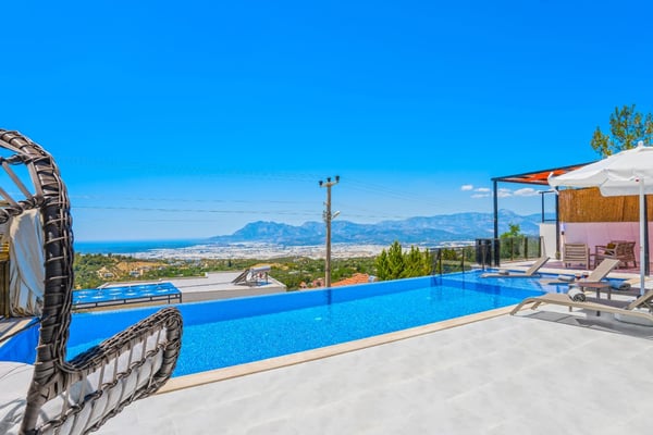 Villa Eleni, Kalkan Bölgesinde, İki Odalı, Deniz Manzaralı Muhafazakar Villa 2