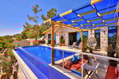 Villa Lovely, Çift Jakuzili & Isıtmalı Havuz, Saunalı 1