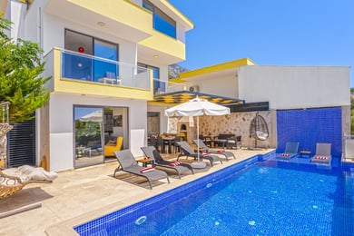 Villa Jared, Kalkan Bölgesinde, Üç Odalı, Korunaklı Havuzlu, Jakuzili Villa 1