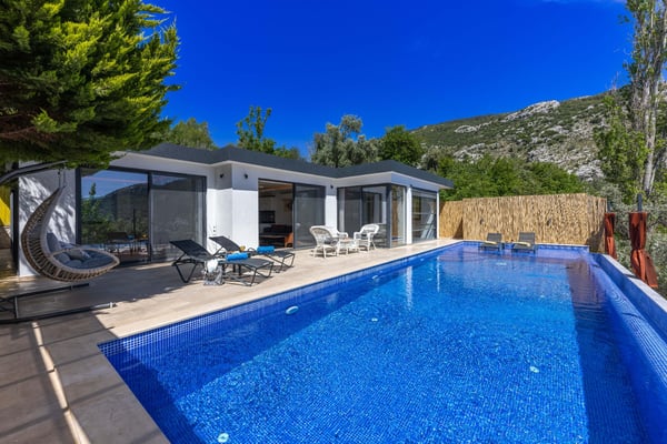 Villa Kabare Duo, Kalkan Bölgesinde, 5 Kişilik, Isıtmalı Havuzlu 1