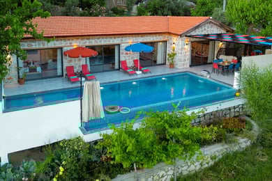 Villa Seyhan, Kalkan'da, 2 Odalı, Jakuzi ve Korunaklı Havuzlu Villa 1