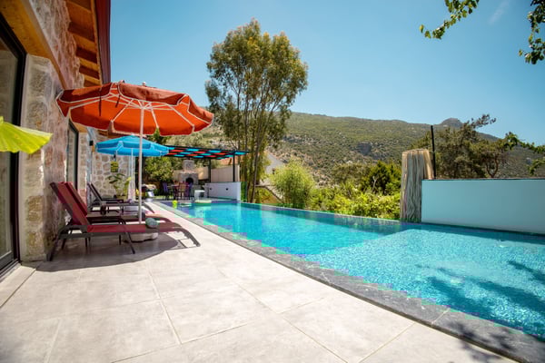 Villa Seyhan, Kalkan'da, 2 Odalı, Jakuzi ve Korunaklı Havuzlu Villa 3