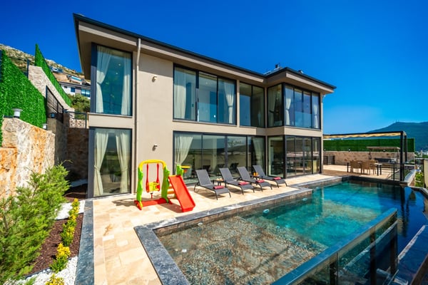 Villa Soluk-1, Kalkan Bölgesinde, İki Odalı, Dört Kişilik, Jakuzili Lüks Villa 1