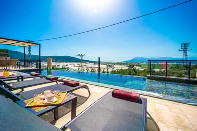 Villa Soluk-1, Kalkan Bölgesinde, İki Odalı, Dört Kişilik, Jakuzili Lüks Villa 2