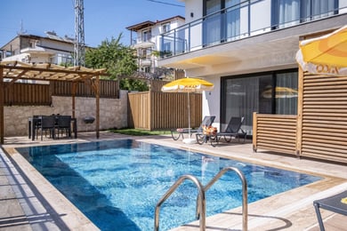 Villa Sis-1, Kaş Bölgesinde, Doğa içerisinde ve 2 Odalı 2