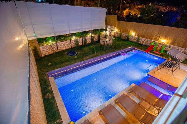 Villa Yaldız, Kalkan Bölgesinde, Üç Odalı, Çift Jakuzili, Korunaklı Havuzlu Villa 2