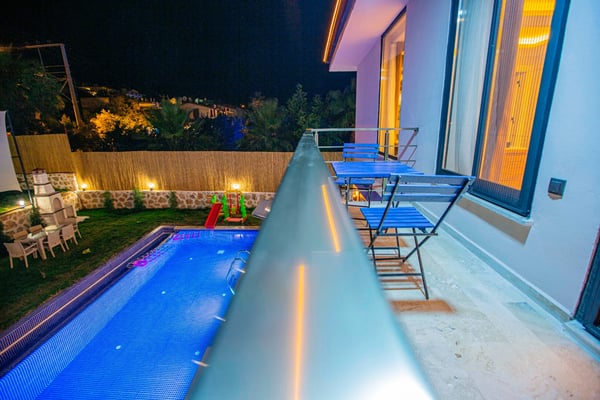 Villa Yaldız, Kalkan Bölgesinde, Üç Odalı, Çift Jakuzili, Korunaklı Havuzlu Villa 3