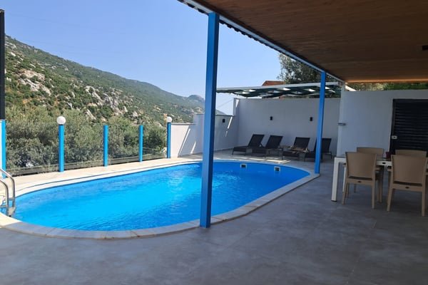 Villa Azure, Muhafazakar Villa, Jakuzi ve 2 Odalı 3