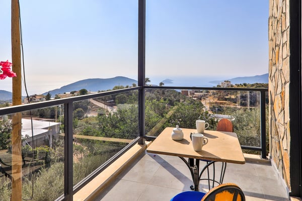 Villa Venüs-1, Jakuzili, Korunaklı Havuzlu, Doğa İçerisinde 3