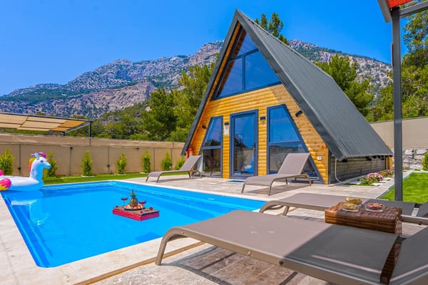 Villa Fauna-2, Fethiye Bölgesinde, 2 Odalı, Doğa İçerisinde Balayı Bungalovu 1