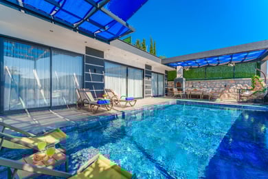 Villa Acar, Korunaklı Havuz & Jakuzi, 4 Kişilik 1