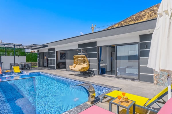 Villa Kelly, 4 Kişilik, Korunaklı Havuz & Jakuzi 1