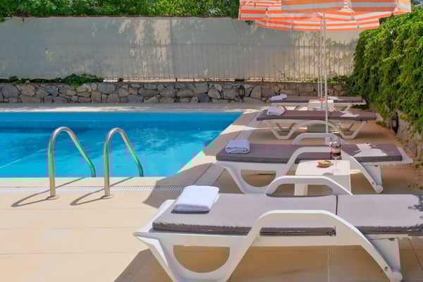 Villa Sevinç, Plaja Yakın, 3 odalı ve Özel Havuzlu 3