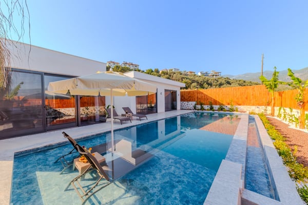 Villa Eliçe-2, Jakuzili, Doğa İçinde, 2 Odalı 2