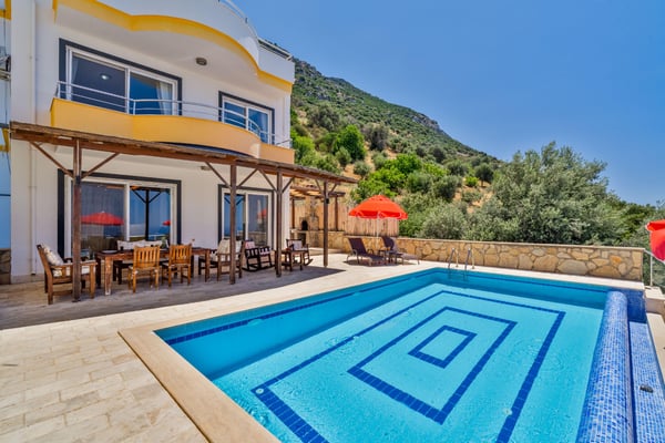 Villa Aymaz, 4 Odalı ve Deniz Manzaralı 1