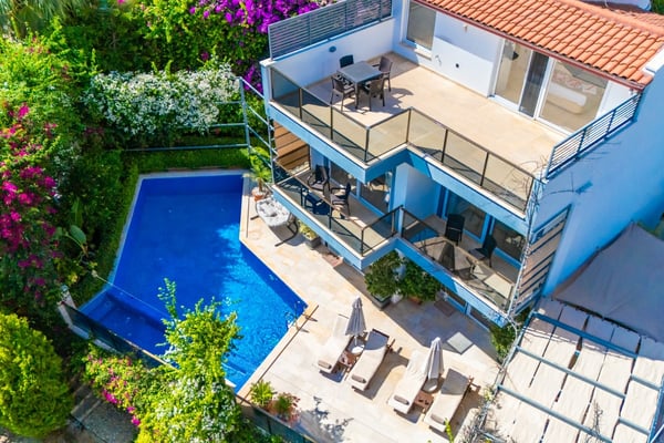 Villa Multi, Deniz Manzaralı, Merkezi konumda ve 3 Odalı 1
