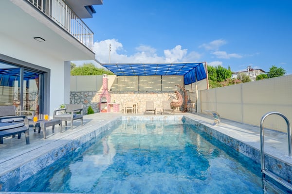 Villa Ersena-2, Doğa İçinde, Korunaklı ve Jakuzili 3