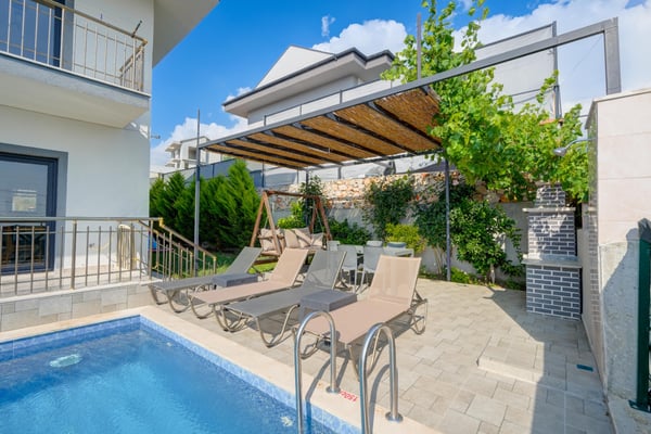 Villa Ersena-1, Doğa İçinde, Korunaklı 3