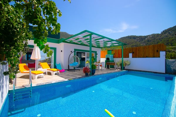 Villa Mermaid, Jakuzili, Saunalı, Korunaklı Balayı Villası 1