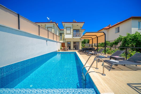Villa Unedo-2, Korunaklı Havuzlu, Doğa İçerisinde, Jakuzili Villa 2