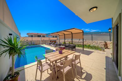 Villa Unedo-1, Korunaklı Havuzlu, Doğa İçerisinde, Jakuzili Villa 2