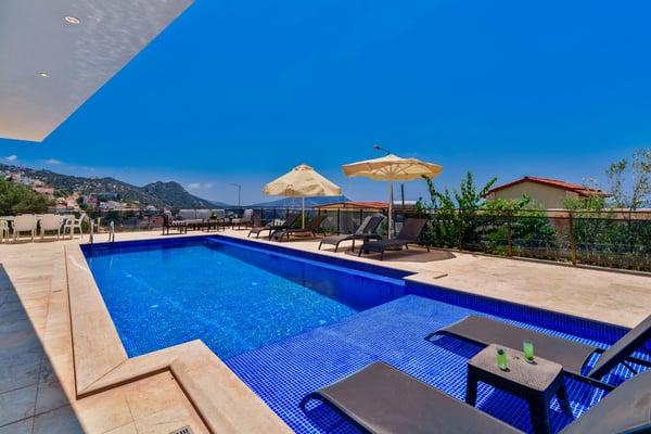 Villa Vaha, 3 Odalı, Deniz Manzaralı, Jakuzili 2