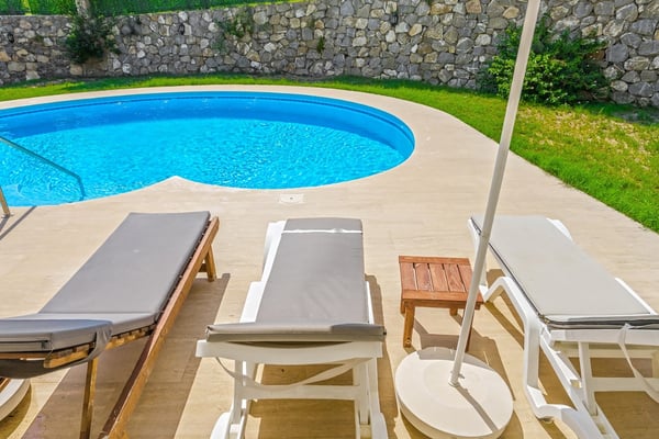 Villa Alize, Doğa İçinde, Korunaklı Havuzlu 3