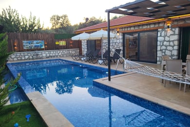 Villa Bally-1, Jakuzili, 2 Odalı, Korunaklı 1