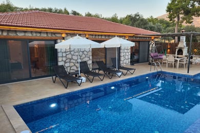 Villa Bally-1, Jakuzili, 2 Odalı, Korunaklı 2