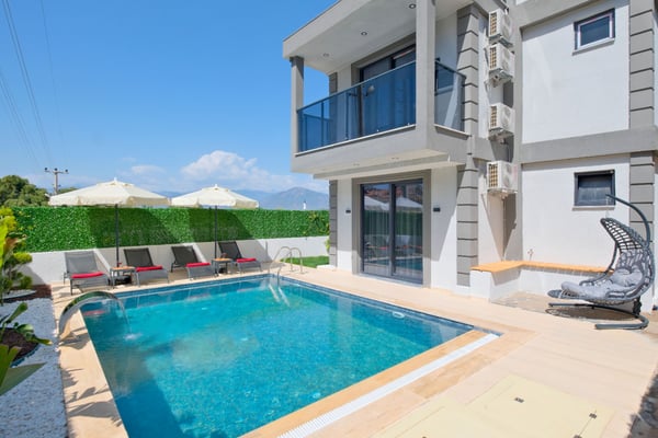Villa Yakari-4, Jakuzili, Korunaklı, Merkezi Konumda 1