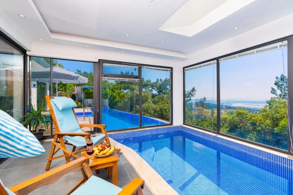 Villa Hayat, Jakuzili, Isıtmalı ve Kapalı Havuzlu 3