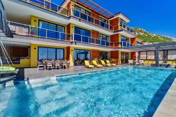 Villa Rocco-2, Çift Havuzlu, Deniz Manzaralı, Jakuzili 1