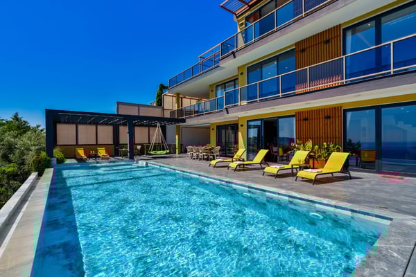 Villa Rocco-2, Çift Havuzlu, Deniz Manzaralı, Jakuzili 3