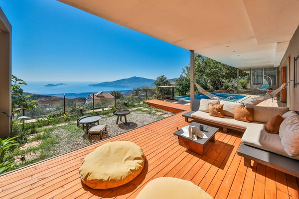 Villa Rocco Loft, Isıtmalı Havuzlu, Deniz Manzaralı 3