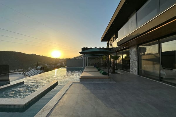 Villa Araz, Kalkan Bölgesinde, 4 Odalı, Jakuzili Villa 3