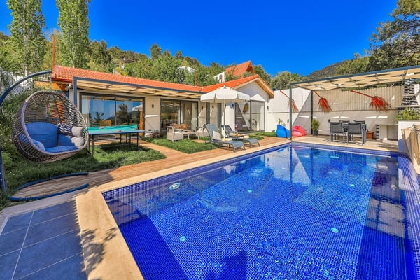 Villa Sinem, Kalkan Bölgesinde, Jakuzili ve Havuzu Korunaklı Villa 1