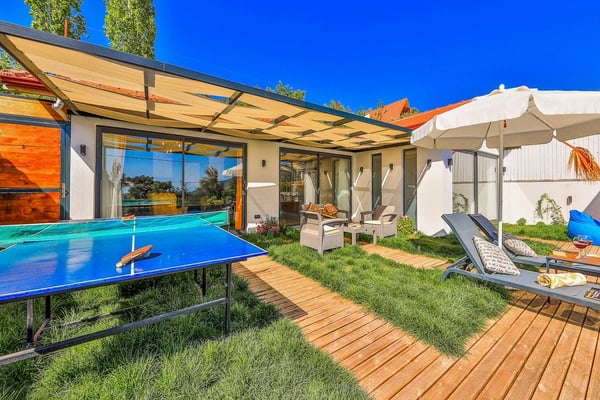 Villa Sinem, Kalkan Bölgesinde, Jakuzili ve Havuzu Korunaklı Villa 2