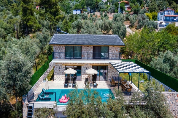 Villa Bedel, Üç Odalı, Jakuzili, Korunaklı Balayı Villası 1