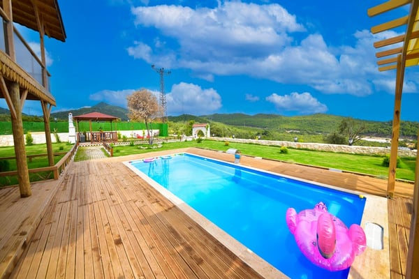 Villa Kadmilos, Demre Bölgesinde, Doğa İçerisinde, Jakuzili, 2 Odalı 2